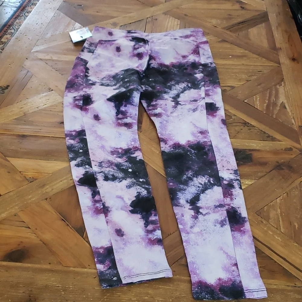 ART Class Tye dye leggings